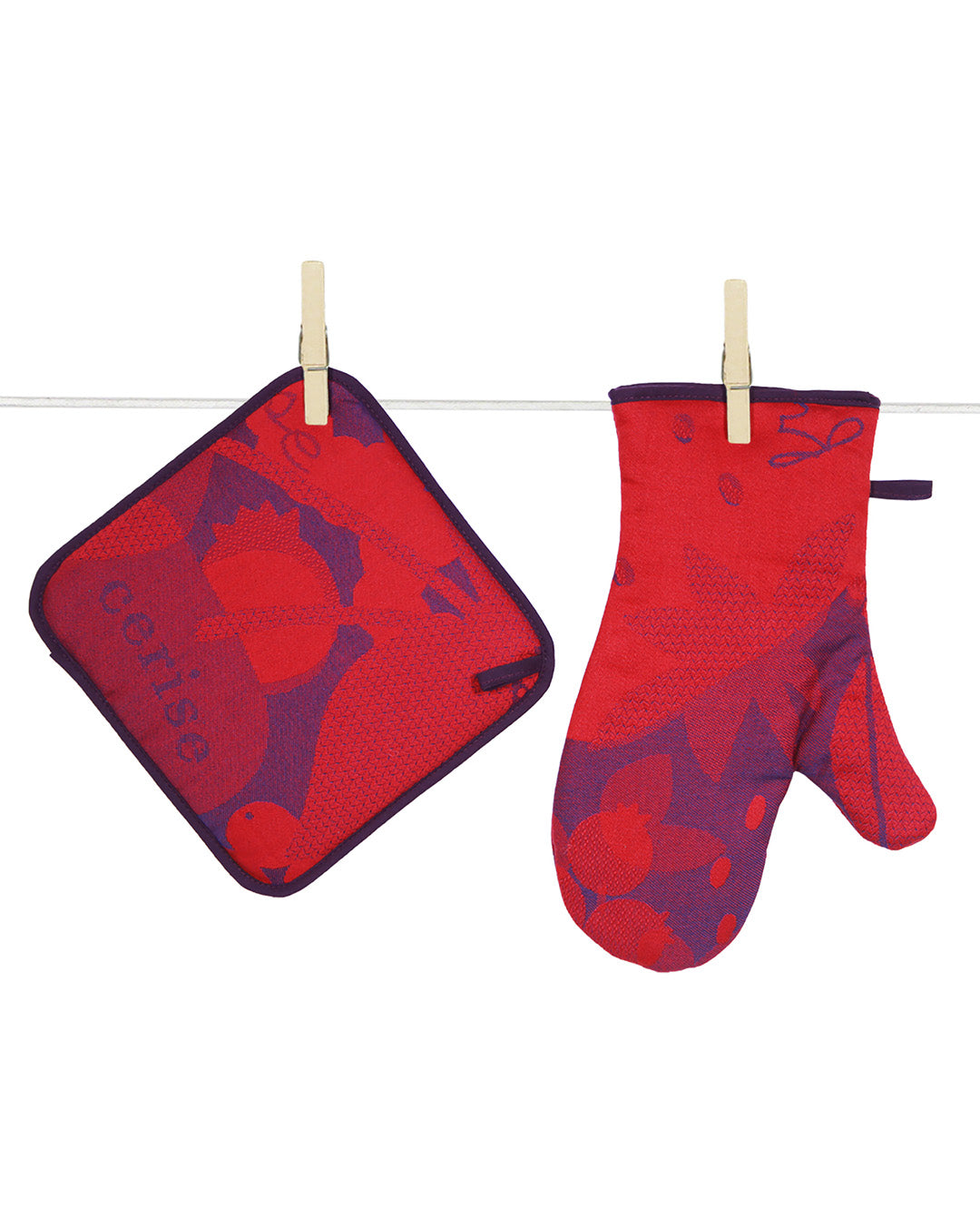 RED FRUIT OVEN MITT AND POT HOLDER