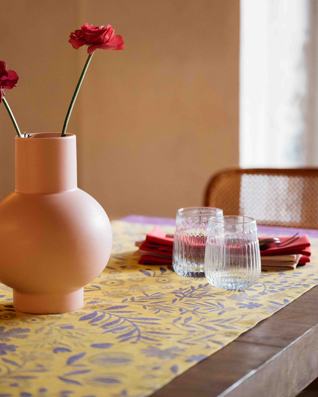 MAGNOLIA TABLE RUNNER