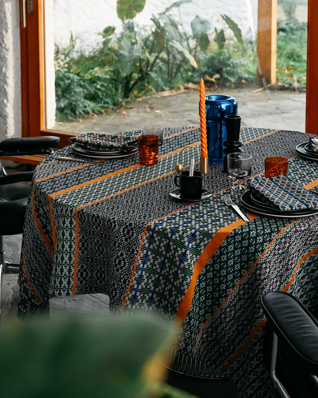 NAPPE CANNAGE NOIR