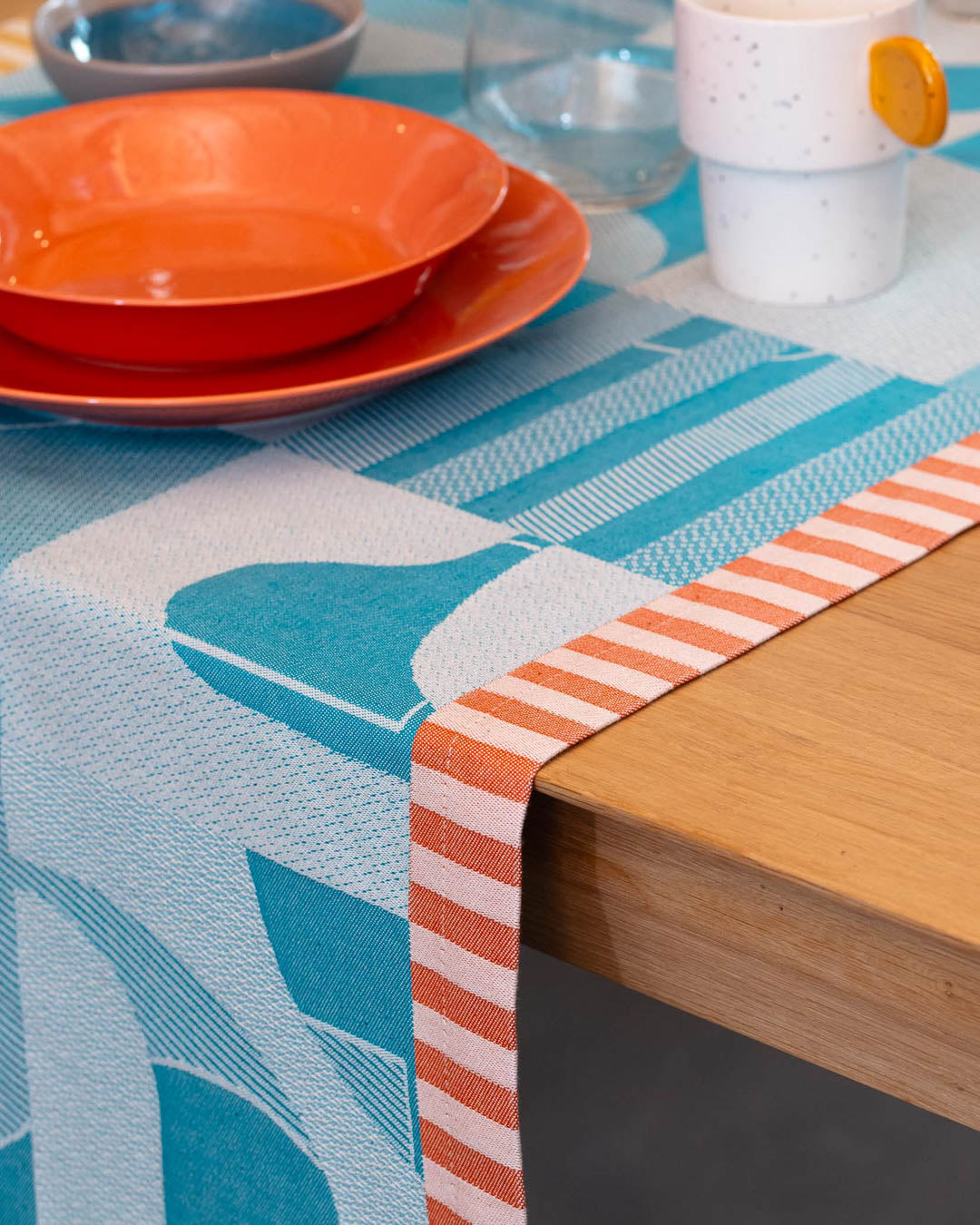 CHEMIN DE TABLE CUBIK