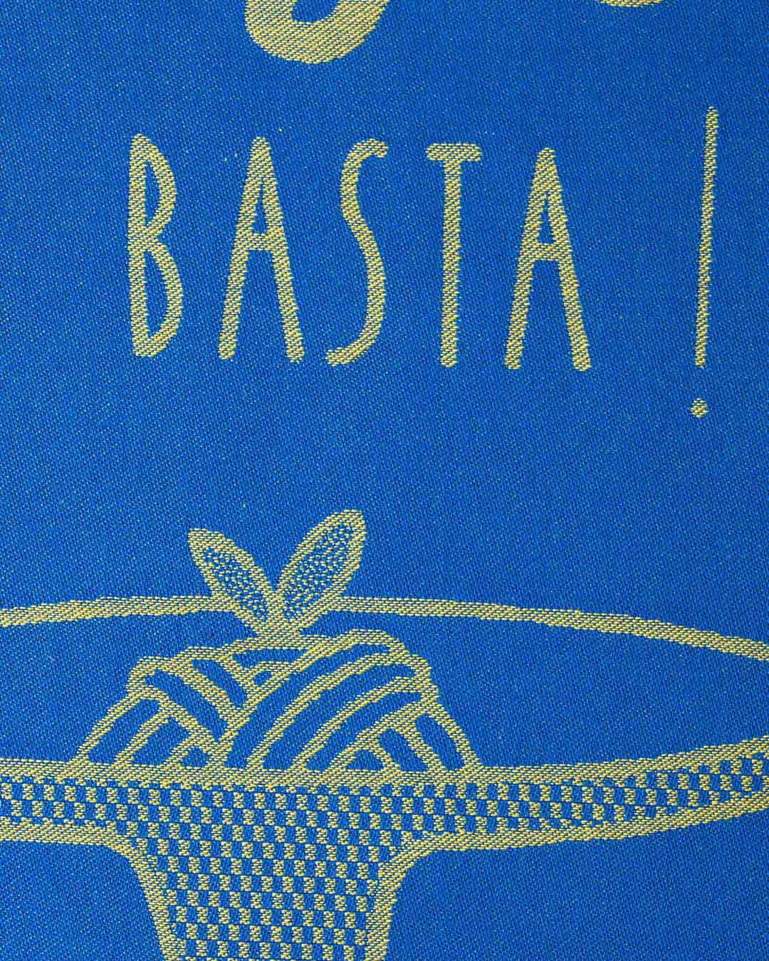 DISH TOWEL PASTA AND THAT'S IT
