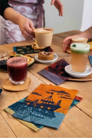 mini serviette de table pour accompagner tous les moments de partage sans se salir les doigts