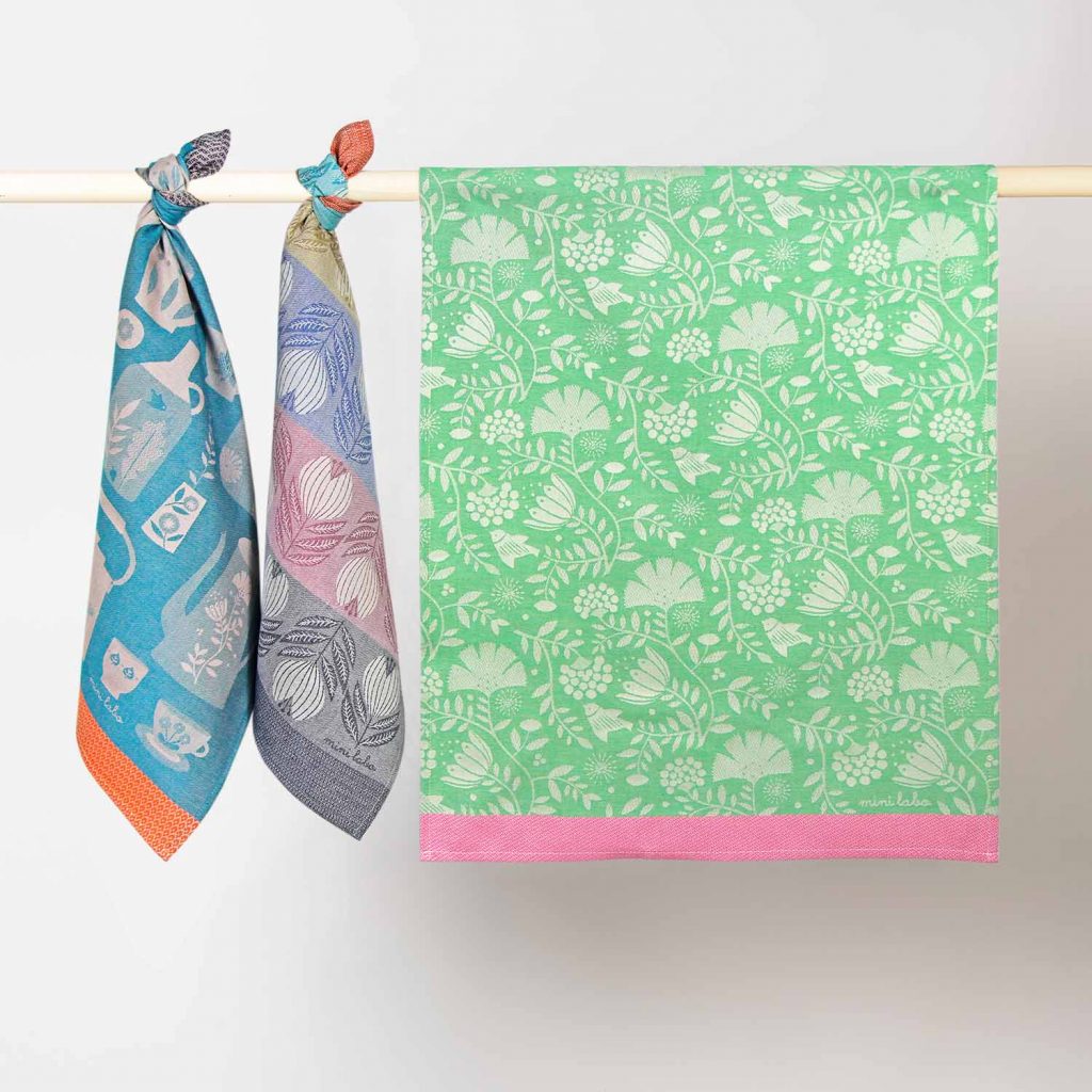 SET OF 3 SPRING TEA TOWELS